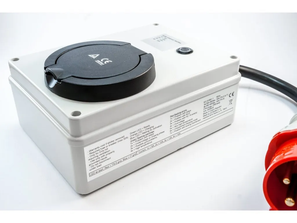 inChaNet elektromos autó állítható fali és hordozható töltő – 11kW (3x16A) – 4. kép